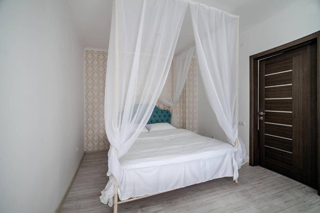 Romantic Apartments - Центр Львова , З Видом На Місто Kültér fotó